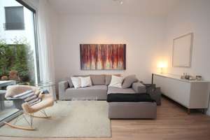 Luxuriöses Townhouse mit hochwertiger Ausstattung in einer der begehrtesten Wohnlagen von Düsseldorf – Die vollständige Adresse der Immobilie erhältst du vom Anbieter., 40476 Derendorf, Düsseldorf – Vorschaubild 2