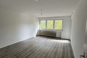 top Lage! 3-Zimmer mit Balkon – Inrather Str. 570, 47803 Inrath/Kliedbruch, Krefeld – Vorschaubild 2