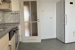  Gemütliche 2-Zimmer Wohnung mit Balkon und Einbauküche in Ulm-Eselsberg  – Ulm – Vorschaubild 12