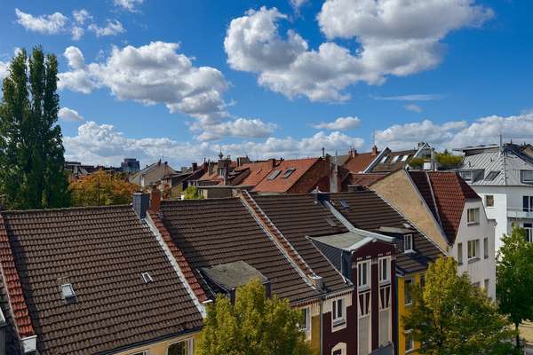 -I| ÜBER DEN WOLKEN || Lichtdurchflutete Mansarde || NORDSTRAßENFLAIR |I-