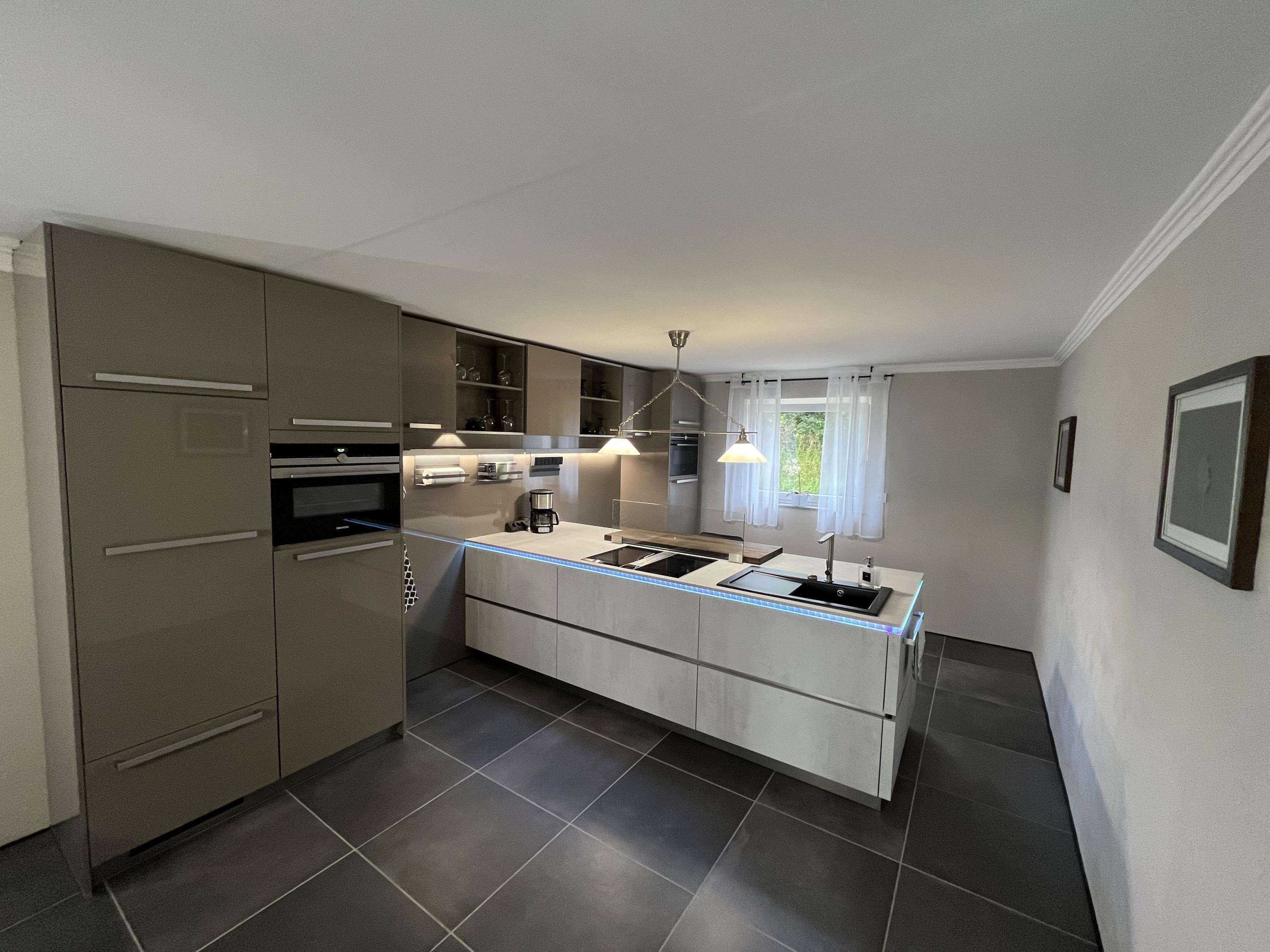 Immobilie in Niederdürenbach - Exklusiver Wohntraum im Brohltal! - Bild 1