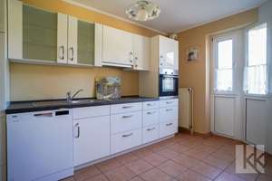 Ihr neues Zuhause in Reislingen – Reihenmittelhaus mit Garten und viel Potenzial – Die vollständige Adresse der Immobilie erhältst du vom Anbieter., 38446 Reislingen, Wolfsburg – Vorschaubild 3
