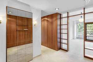 ÜBER DEN DÄCHERN AM KURPARK 🏛️🌿 Stilvolles Penthouse mit Ausblick & Rundumterrasse in Wiesbaden! – Die vollständige Adresse der Immobilie erhältst du vom Anbieter., 65193 Nordost, Wiesbaden – Vorschaubild 4