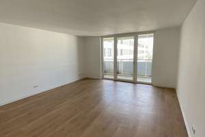 4 Zimmerwohnung mit offener Küche ab sofort! – Dolgenseestr. 9d, 10319 Friedrichsfelde, Berlin – Vorschaubild 6