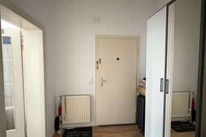 Schöne Zwei-Zimmer-Altbauwohnung in Krefeld – Müller-Brüderlin-Straße 24, 47803 Kempener Feld/Baackeshof, Krefeld – Vorschaubild 8