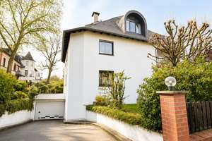 Keine Wohnung von der Stange – mit Balkon & TG-Stellplatz