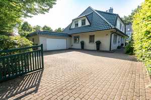 Exklusive Villa mit großem Grundstück in bevorzugter Wohnlage von Norderstedt-Glashütte – Segeberg (Kreis) – Vorschaubild 2