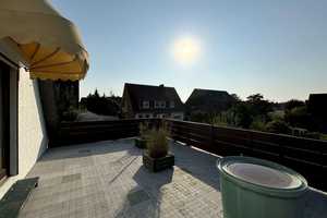 Im Herzen von Habenhausen - Einfamilienhaus mit großem Garten, Garage und Dachterrasse – Bremen – Vorschaubild 11