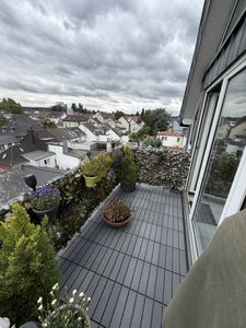 Wunderschöne 2-Zimmer-Wohnung mit Balkon in Brühler Bestlage