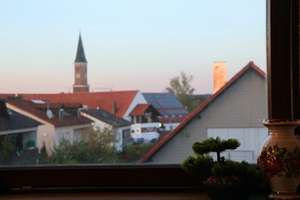 Platzwunder auf 731 qm: Saniertes 2-Familienh. & Wintergarten & Potential im Herzen Pfeffenhausens – Ringstraße 13, 84076 Pfeffenhausen – Vorschaubild 2