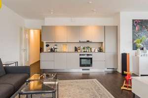 WATERFRONT LIVING IN BERLIN – SPECTACULAR RIVER VIEWS & SOUTH-FACING TERRACE – Stralauer Allee 5, 10245 Friedrichshain, Berlin – Vorschaubild 8