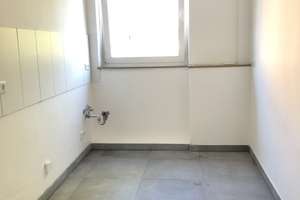 Barrierefreies Wohnen im Zentrum! Vollsanierte 3 Zimmer Wohnung mit Aufzug & Balkon. – Die vollständige Adresse der Immobilie erhältst du vom Anbieter., 41061 Gladbach, Mönchengladbach – Vorschaubild 13