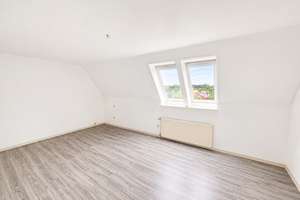 Gut geschnittene und bezugsfreie 2-Zimmer-Dachgeschossswohnung mit Balkon in Oldenburg/Eversten – Die vollständige Adresse der Immobilie erhältst du vom Anbieter., 26131 Eversten, Oldenburg (Oldenburg) – Vorschaubild 7