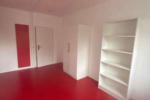 In Uninähe *  Saniert & möbliert * 1-Zi.-Appartement * Ab September verfügbar !!!  *  – Uhlandstraße 39, 1069 Südvorstadt-Ost, Dresden – Vorschaubild 4