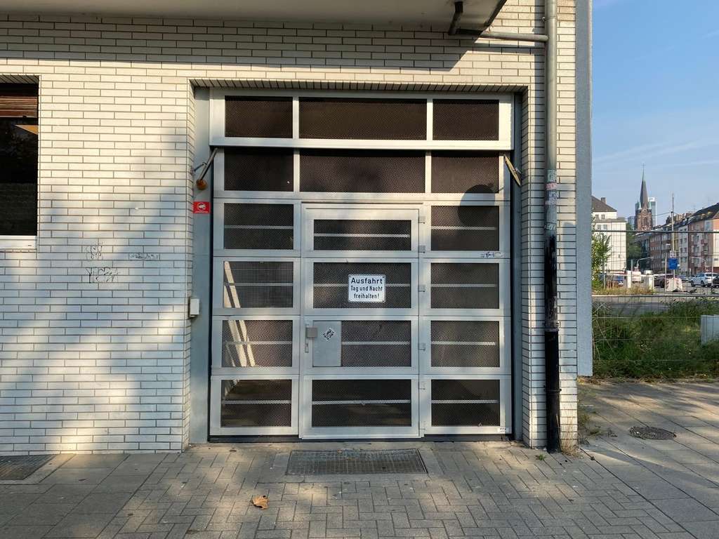 Tiefgaragenstellplätze in Düsseldorf zum verkaufen