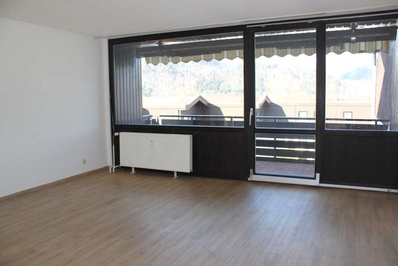 Immobilie in Schliersee - ___Großzügige WOHNUNG in bevorzugter Wohnlage mit SEEBLICK___ - Bild 3