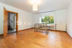 Zweifamilienhaus mit großem Grundstück, Wintergarten und Kamin-Sitzecke. – Rhein-Erft-Kreis – Vorschaubild 4