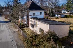 Gräfelfing! Walmdach-Villa mit sep. Gästehaus auf über 1.200m² Grund! Ausbaureserve (DG)! – Die vollständige Adresse der Immobilie erhältst du vom Anbieter., 82166 Gräfelfing – Vorschaubild 6
