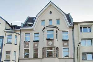 Charmant modernisierte und vollständig renovierte 2-Zimmer-Wohnung in zentraler Lage