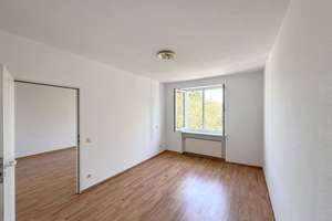 Bezugsfreie 2-Zimmer-Eigentumswohnung mit Balkon am Allee-Center Remscheid – Die vollständige Adresse der Immobilie erhältst du vom Anbieter., 42853 Scheid, Remscheid – Vorschaubild 4