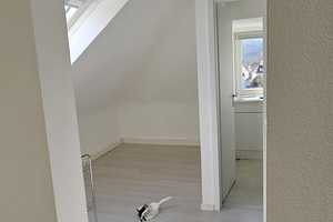 Geschmackvolle 1,5-Raum-Wohnung mit Balkon und Einbauküche in Stuttgart – Baumreute 62b, 70199 Stuttgart – Vorschaubild 1