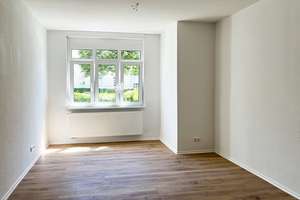 Schöne Erdgeschosswohnung mit Balkon in Erfurt Daberstedt – Nonnenrain 22, 99099 Daberstedt, Erfurt – Vorschaubild 5