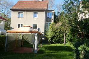 Charmante Wohnung mit Gartenanteil in Alt-Hohenschönhausen!