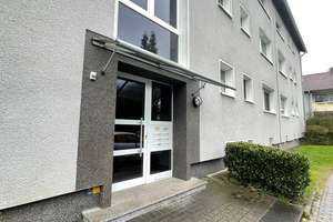 ***Kaufpreis reduziert !*** Geräumige 4,5- Raum- ETW mit Balkon zum Selbstbezug ! Provisionsfrei ! – Brüggemannstraße 14, 45327 Katernberg, Essen – Vorschaubild 2