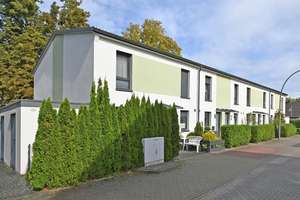Modernes, neuwertiges Mittelreihenhaus in Hamburg-Harburg, zentral u. ruhig gelegen mit Stellplatz! – 21079 Harburg (Ortsteil), Hamburg – Vorschaubild 1