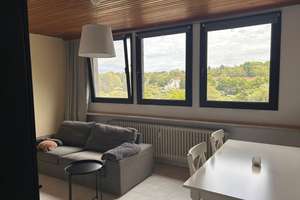 Helle, gepflegte 3-Zimmer-Dachgeschosswohnung mit Einbauküche – Garage optional – Brühlerstraße 101, 42657 Burg/Höhscheid, Solingen – Vorschaubild 3