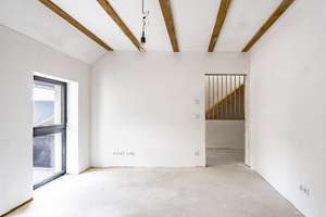 NEU ! *Paul & Partner* HISTORISCHE DOPPELHAUSHÄLFTE ZUM INDIVIDUELLEN AUSBAU ! – Die vollständige Adresse der Immobilie erhältst du vom Anbieter., 65207 Rambach, Wiesbaden – Vorschaubild 8