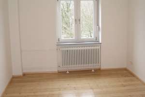 Hochwertig sanierte 3-Zimmer-Altbauwohnung (ca. 75 m²) in zentraler Lage der Weststadt! – Die vollständige Adresse der Immobilie erhältst du vom Anbieter., 76532 Weststadt, Baden-Baden – Vorschaubild 3