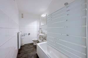 Top-Gepflegte 1-Zimmer-Wohnung mit Balkon. – Julius Leber Straße 1, 53123 Duisdorf, Bonn – Vorschaubild 5