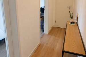 Stilvolle, möblierte 1,5-Zimmer-Wohnung mit sonnigem Balkon – bezugsfrei im Oktober – Bäckergasse 7, 86150 Lechviertel, östl. Ulrichsviertel, Augsburg – Vorschaubild 7