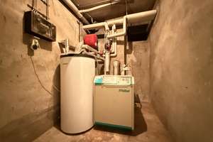 Wohnhaus mit Werkstattgebäude in Eigeltingen  – Die vollständige Adresse der Immobilie erhältst du vom Anbieter., 78253 Eigeltingen – Vorschaubild 28