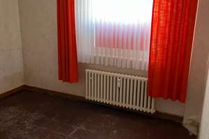 Gepflegte Etagenwohnung mit dreieinhalb Zimmern und Balkon in ruhiger, zentraler Grün-Lage Duisburg – Friedhofstrasse 26, 47139 Beeck, Duisburg – Vorschaubild 7