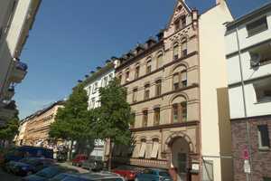 Von Privat 3-ZKB WI-Zentral 3 Gehminuten von Fußgängerzone – Bertramstraße 7, 65185 Wiesbaden – Vorschaubild 1