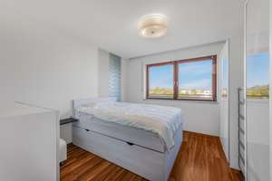 Licht, Ruhe und Weitblick - Modernisierter 2-Zimmer Wohnkomfort mit Alpenblick  – Die vollständige Adresse der Immobilie erhältst du vom Anbieter., 81739 Altperlach, München – Vorschaubild 9
