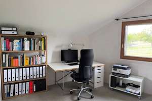 Exklusives Architektenhaus in einzigartiger, ruhiger Ortsrandlage von Walddorfhäslach – Die vollständige Adresse der Immobilie erhältst du vom Anbieter., 72141 Walddorfhäslach – Vorschaubild 10