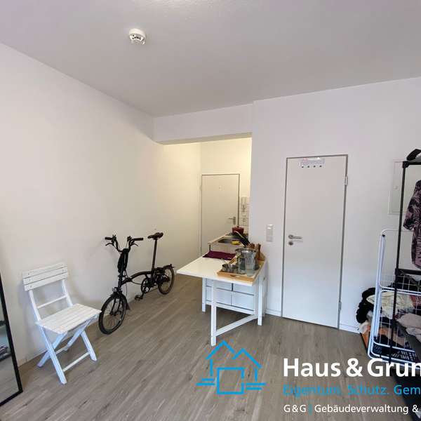 *** helles 1-Zimmer-Studenten-Appartment in der Aachener Innenstadt ***