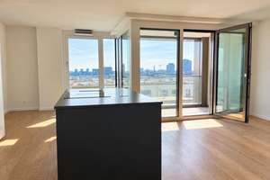Sofort einziehen: 96 m² im 8. OG | Südloggia mit Fernblick | Küche mit Insel | TG + Wallbox