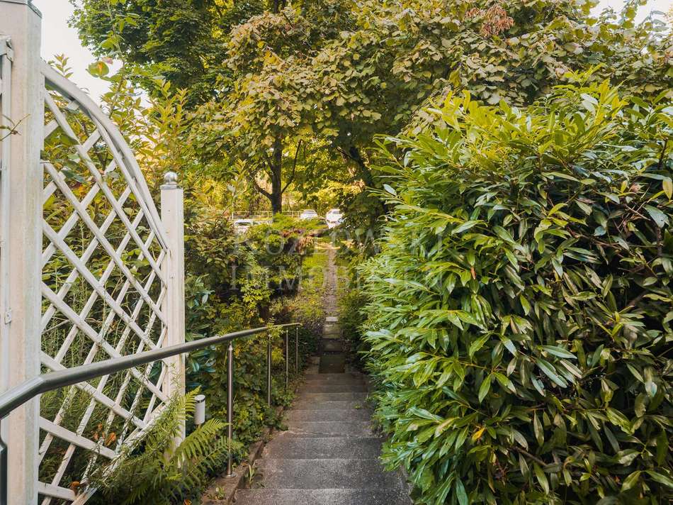 Hauszugang Stephanienufer