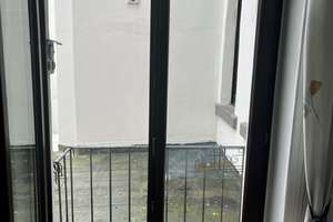 Ein vollkommener Altbautraum mit Ausblick/ Balkon auf den Marktplatz! – Marktstraße 9, 65183 Mitte, Wiesbaden – Vorschaubild 22