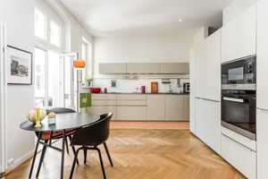Stilvolle Altbauperle mit 3 Balkonen und luxuriöser Ausstattung in Berlin-Friedenau – Görresstraße 15, 12161 Berlin – Vorschaubild 2