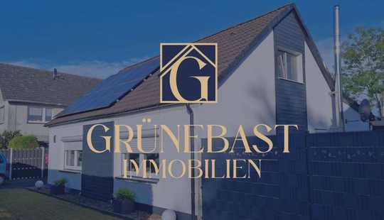 Bild von Arbeiten & Wohnen vereint: Halle mit Einfamilienhaus und Pool