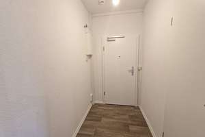 *Ab sofort -1-Zimmer-Wohnung mit Balkon und Duschbad im Erdgeschoss* – An der Kotsche 8, 4207 Lausen-Grünau, Leipzig – Vorschaubild 9