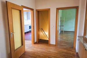 Freistehender Bungalow mit Garten, Garage und Gestaltungspotenzial – Die vollständige Adresse der Immobilie erhältst du vom Anbieter., 42329 Vohwinkel, Wuppertal – Vorschaubild 5