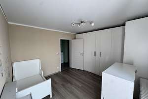 Stilvoll modernisiert: 4-Zimmer-Wohnung in Wiesbaden-Auringen – Auf den Erlen 81, 65207 Auringen, Wiesbaden – Vorschaubild 12
