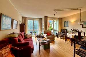 Helle 2 Zimmer mit Balkon und Aufzug in begehrter Lage von Berlin-Pankow – Die vollständige Adresse der Immobilie erhältst du vom Anbieter., 13158 Wilhelmsruh, Berlin – Vorschaubild 2