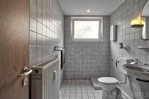 Property thumbnail 16